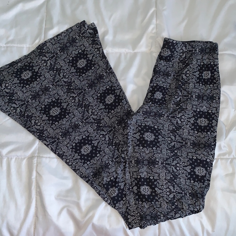 Forever 21 Black and White Paisley Wide Leg Pants